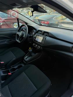 نيسان فيرسا